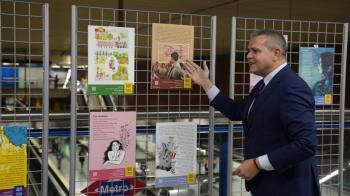 Los trayectos diarios en bus y metro se llenan de historias