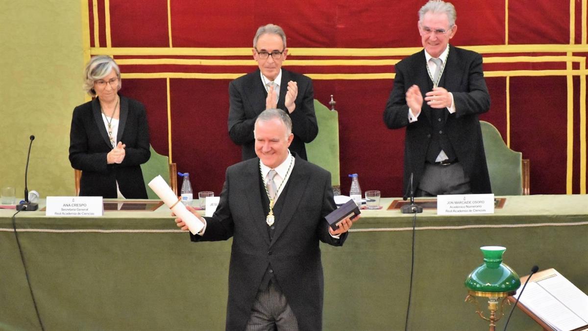 El villaodonense ha sido nombrado miembro de número en dicha institución