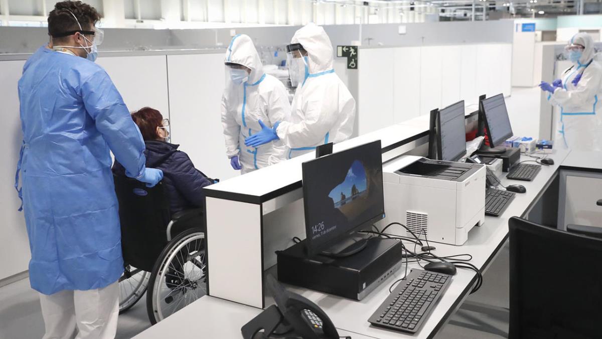 Más de un millar han pasado por el nuevo hospital