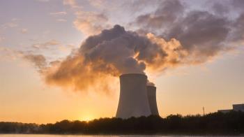 Por el momento han amenazado con el cierre anticipado de las centrales nucleares  
