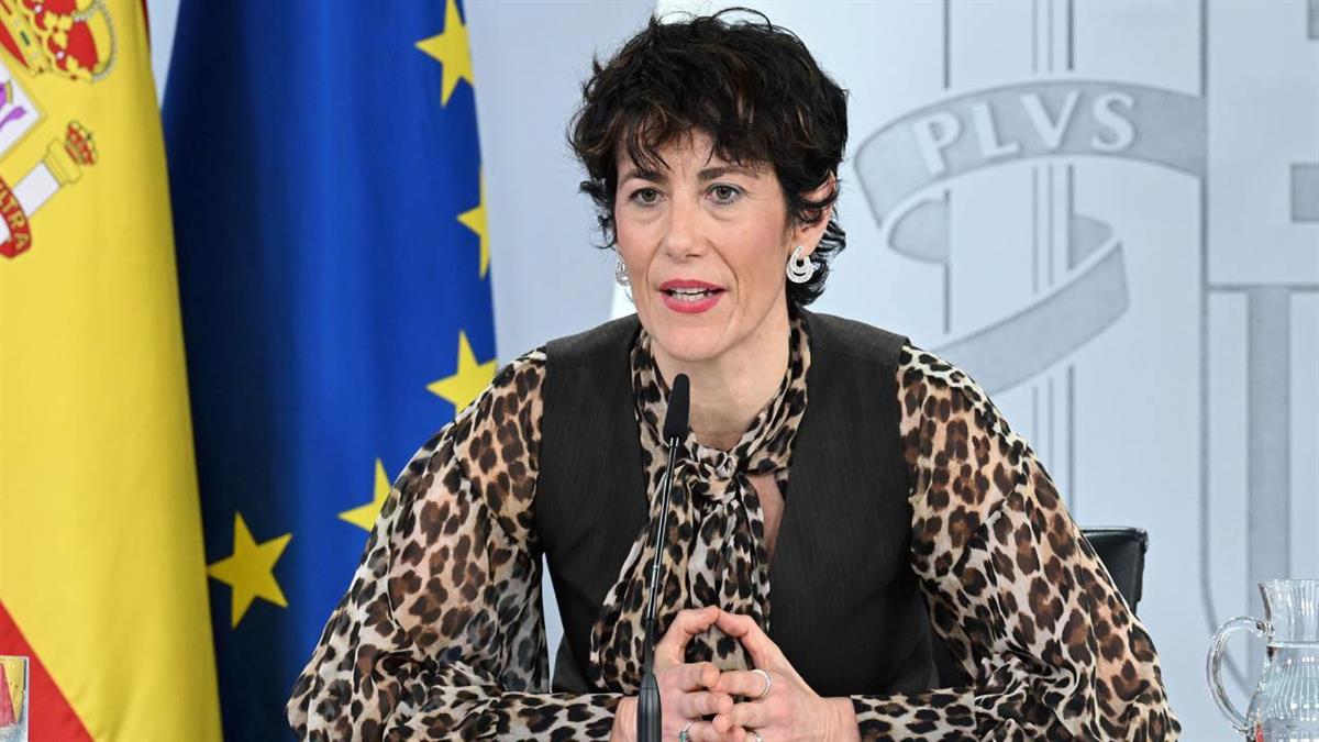 Este es el “apunte cultural” de Elma Saiz en la rueda de prensa posterior al Consejo de Ministros