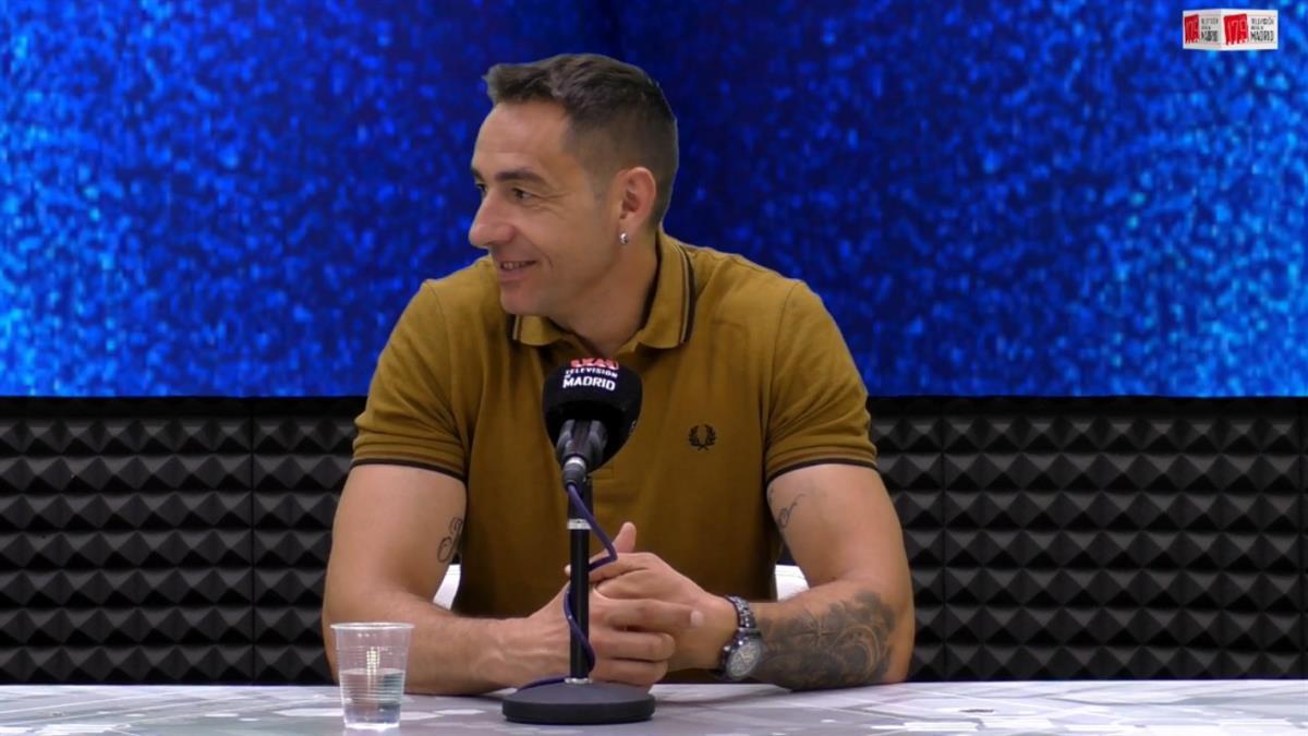 El hasta ahora portavoz deja su acta como edil y será sustituido por Jesús Arrabé