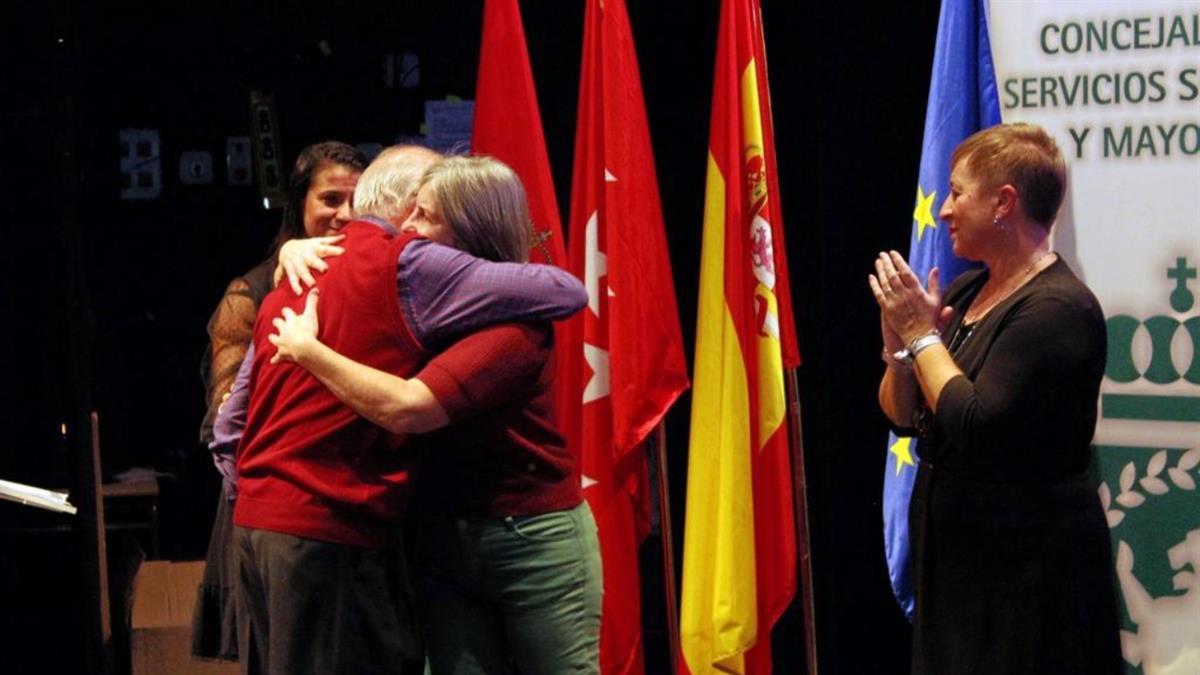 Coslada homenajea a sus voluntarios y voluntarias, incluso a los que ya no están con nosotros