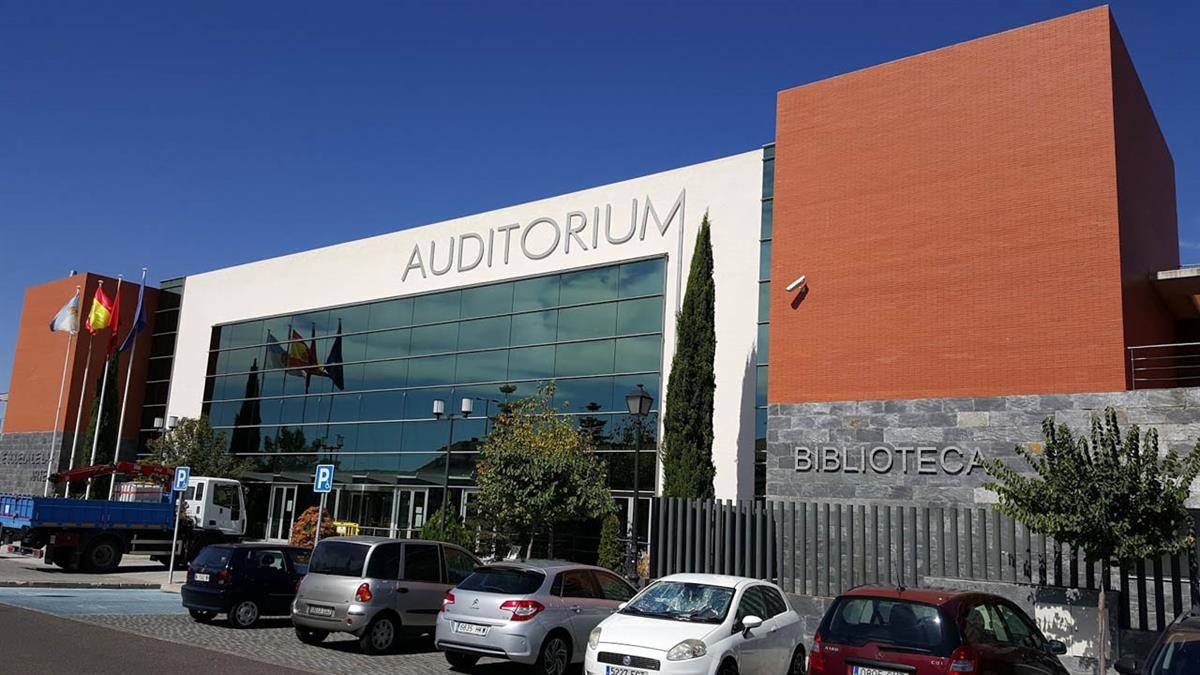 Las Asociaciones municipales impartirán cursos y talleres de pintura, teatro o gastronomía, entre otros