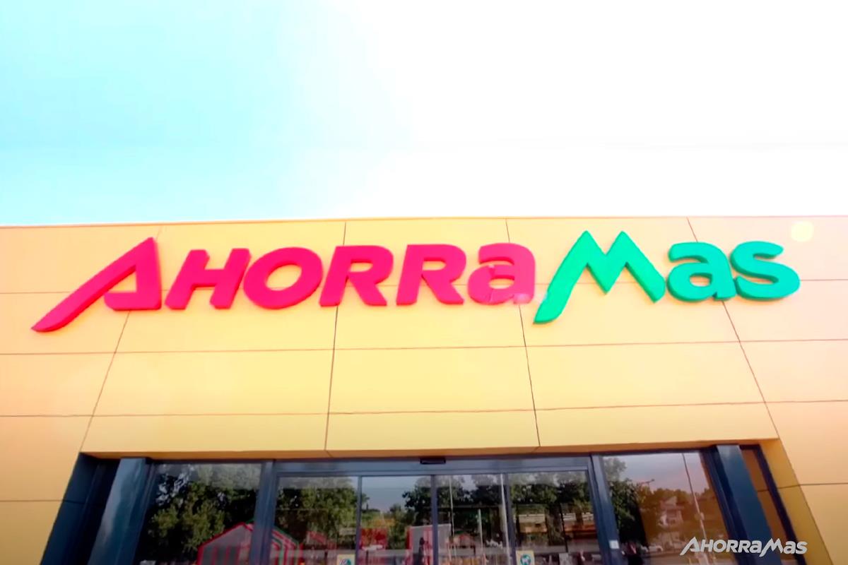 La disponibilidad debe ser inmediata y la cadena de supermercados ofrece contratos indefinidos