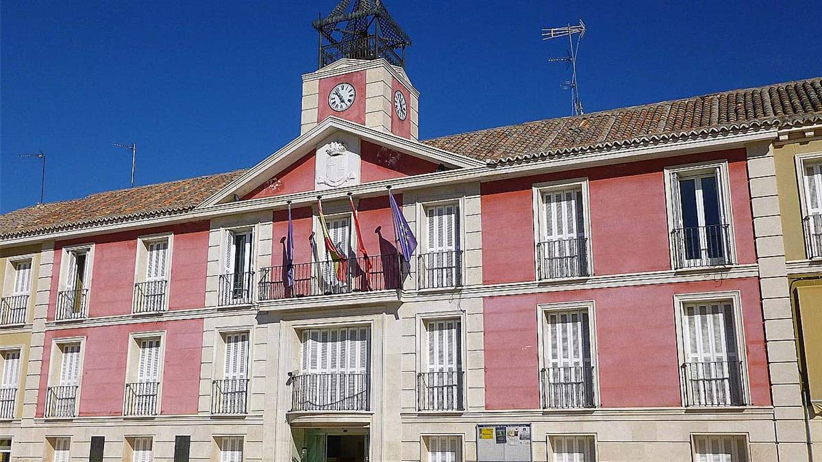 El Pleno ha aprobado por unanimidad una propuesta para modificar la plantilla de personal