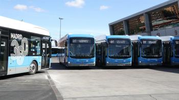 Una veintena de autobuses eléctricos podrán recargarse de forma automática