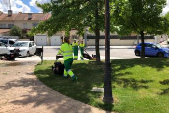 Esta oferta de empleo incluye 10 plazas para peones de jardinería de refuerzo