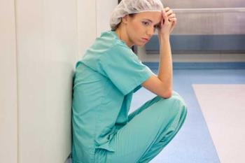 El sindicato de Enfermería SATSE carga contra la falta de equipos de protección para los profesionales sanitarios