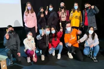 Un total de 22 chicas y chicos participaron en la iniciativa aprendiendo a rodar una película o hacer un guion, entre otras actividades