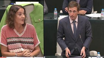 El alcalde de la capital reprocha a la portavoz del PSOE la supuesta pasividad del Gobierno ante el fallo de las pulseras anti maltrato