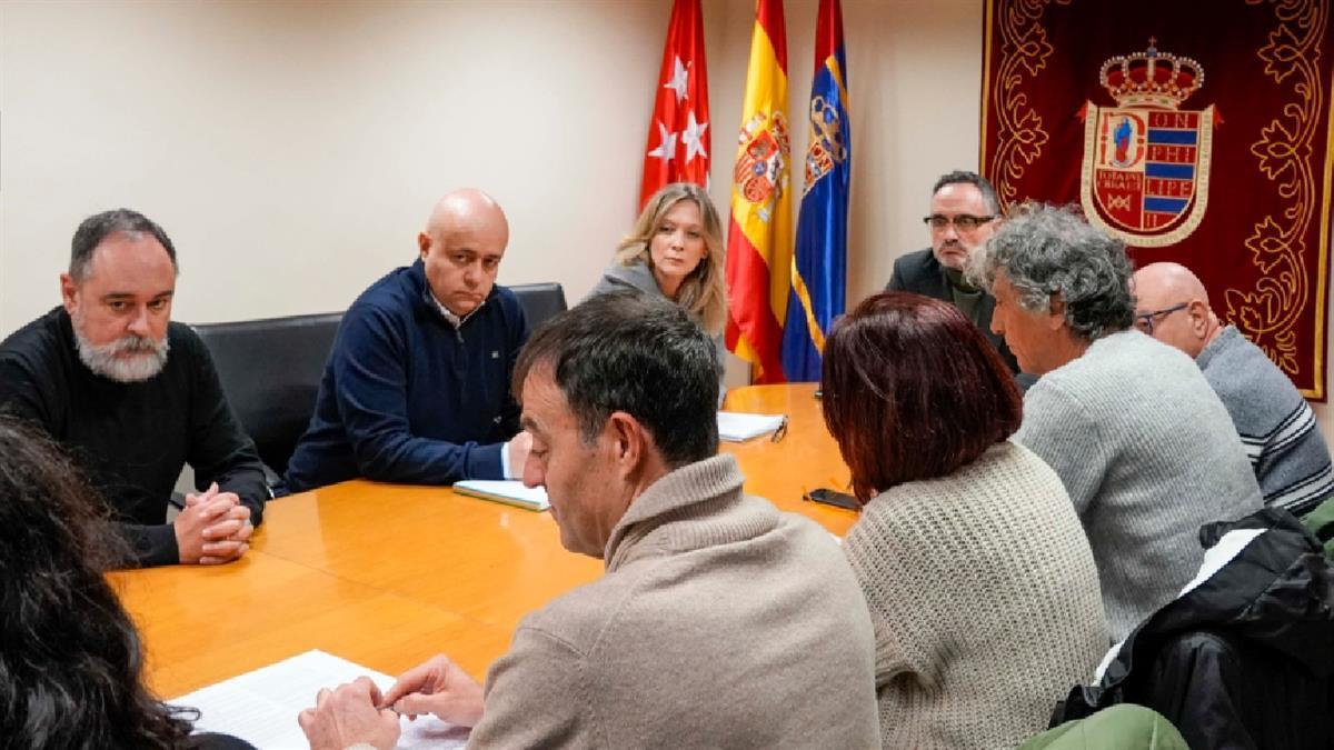 El alcalde ha propuesto a los grupos políticos una Declaración Institucional al Ministerio de Transportes