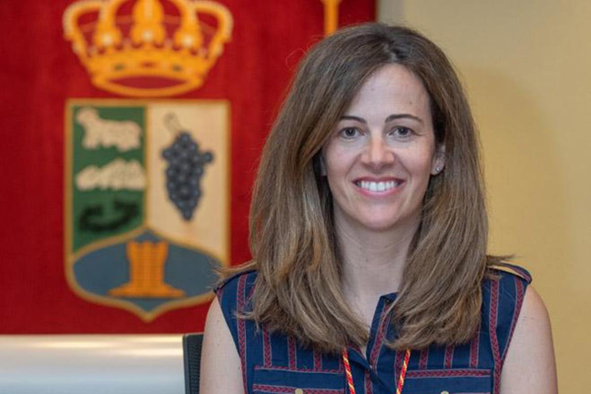 Ana Elliott, portavoz naranja en Majadahonda, asegura que Ciudadanos es el único partido que ha presentado propuestas reales para resolver los problemas de los vecinos