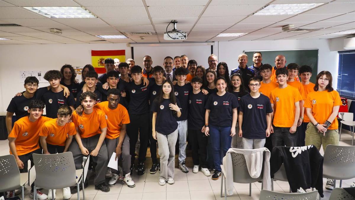 Esta iniciativa acerca el mundo laboral a los estudiantes mediante actividades teórico-prácticas