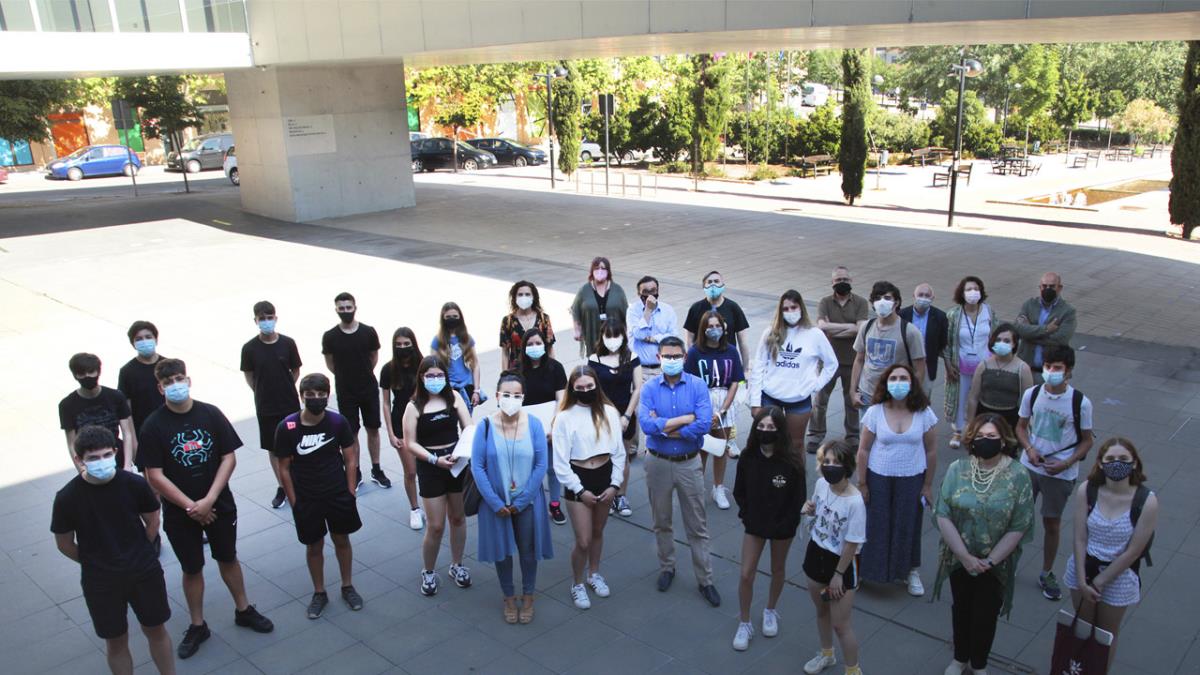 El Ayuntamiento ha premiado a los alumnos de los institutos SIES Alcobendas V y Giner de los Ríos