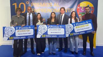 El segundo premio fue para el comercio de productos infantiles Burrito Bustar y el tercero para el negocio de diseño gráfico Risonoma Studio 