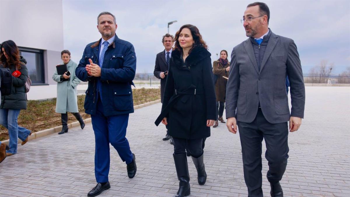 Las dos promociones entregadas son pisos ubicados en la calle Estación de Chamartín que disponen de garaje y trastero