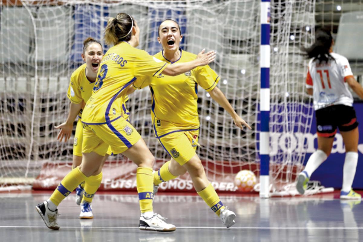 Hablamos con Vane Sotelo tras la consecución del Subcampeonato de liga de fútbol sala