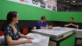 El candidato al Senado por el PSOE asegura que hacer amigos en política es muy difícil 