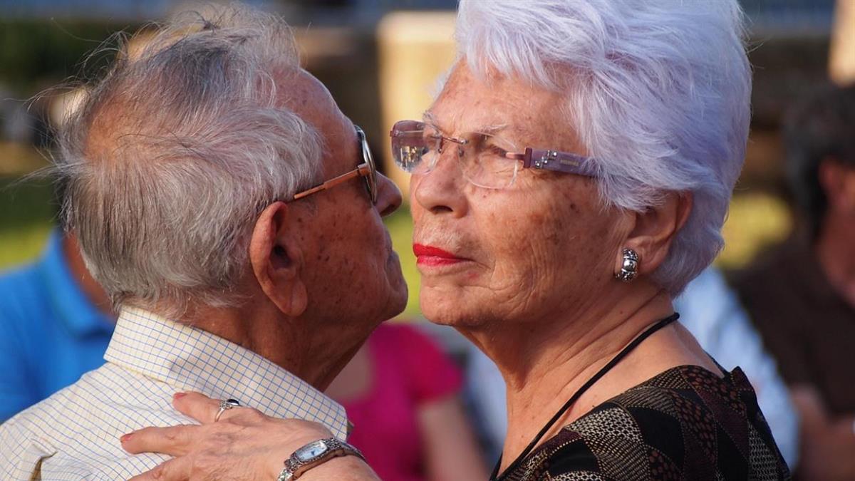Los mayores podrán asistir a clases en el Centro Polifuncional de Montebatres