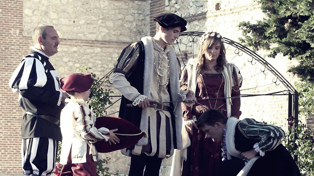 Relacionar estos "escape rooms" con las fiestas históricas de cada localidad y frenar así su despoblamiento, es posible en este programa