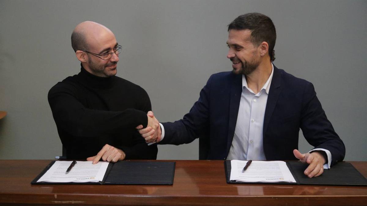 La empresa pública ESMASA absorbe a los trabajadores y trabajadoras de la limpieza de los colegios públicos en Alcorcón