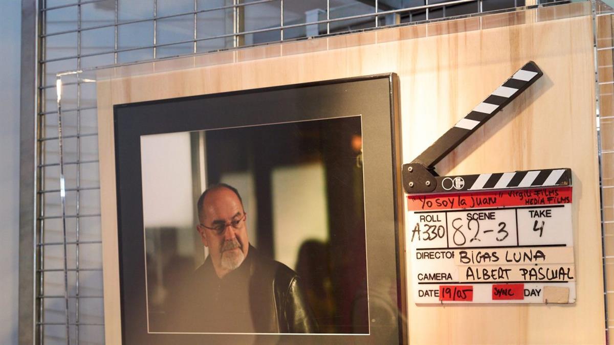 Con dos muestras que dan continuidad a la temporada expositiva de este centro del Área de Cultura, Turismo y Deporte
