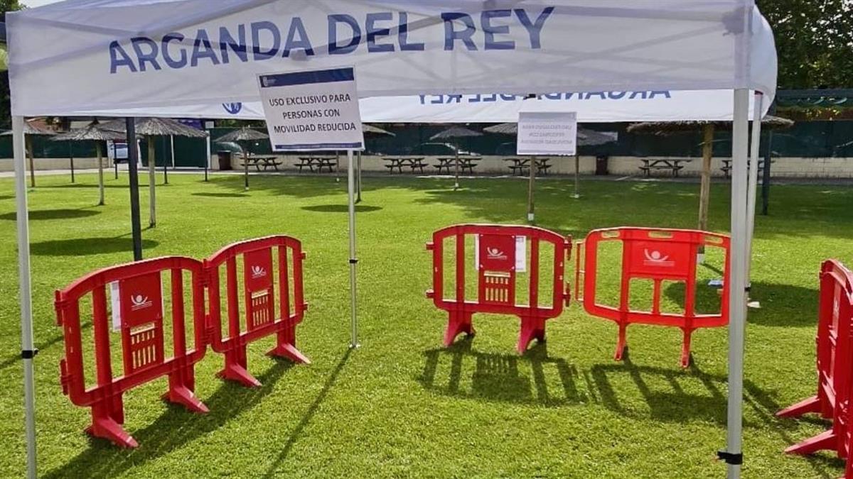 En las piscinas de verano 