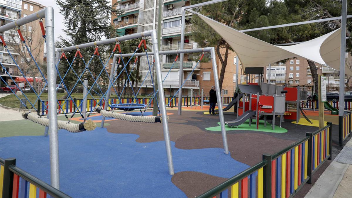 El espacio ha sido renovado y dotado con una carpa que protege de las inclemencias del tiempo