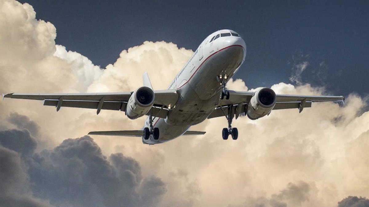 Se prohíbe su operativa mientras se proponen medidas similares en el sector marítimo