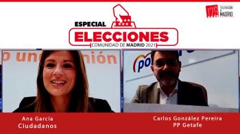 El portavoz del PP en Getafe, Carlos González Pereira, y la portavoz adjunta de Ciudadanos en la Asamblea, Ana García, piden el voto para sus candidatos