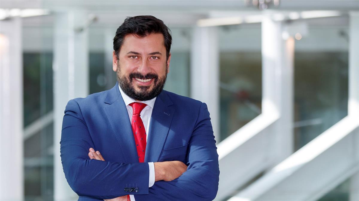 El viceconsejero de Transportes explica la estrategia regional para que los afectados por la línea 7B de Metro "recuperen su vida lo antes posible"