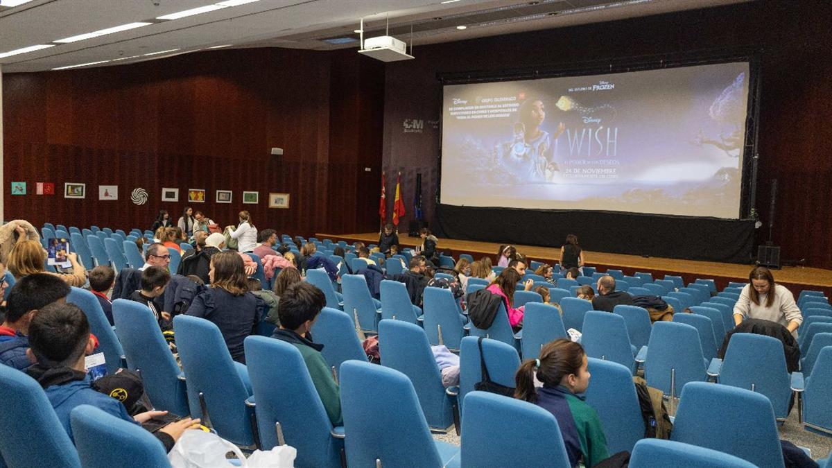 La película de Walt Disney coincide con el 100 cumpleaños de la compañía