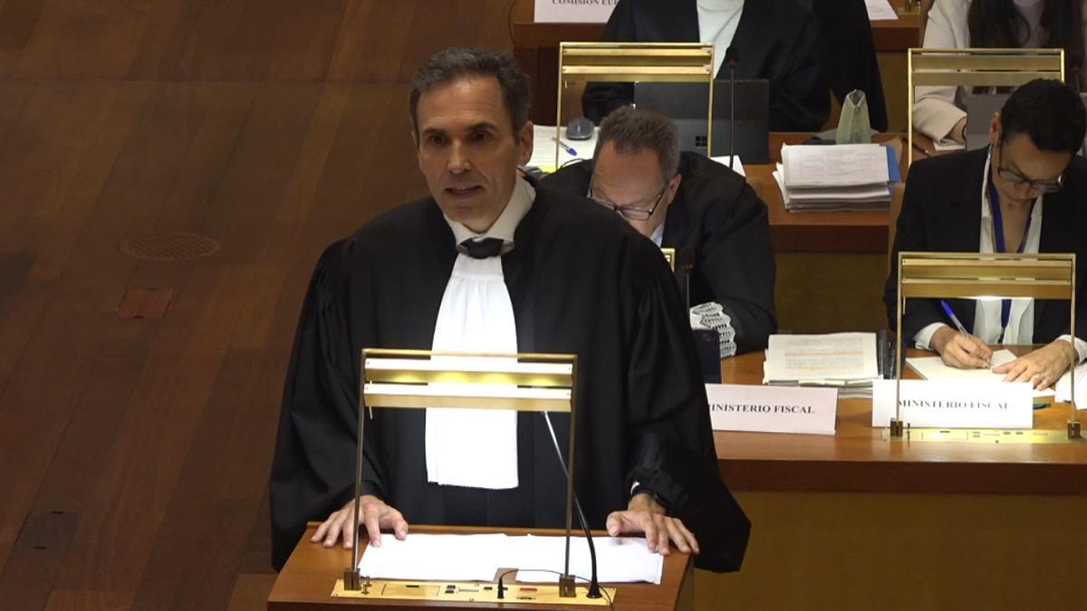 El Tribunal de Justicia de la Unión Europea celebra dos vistas para ver si este decreto se ajusta al derecho de la UE y estudiar sus consecuencias