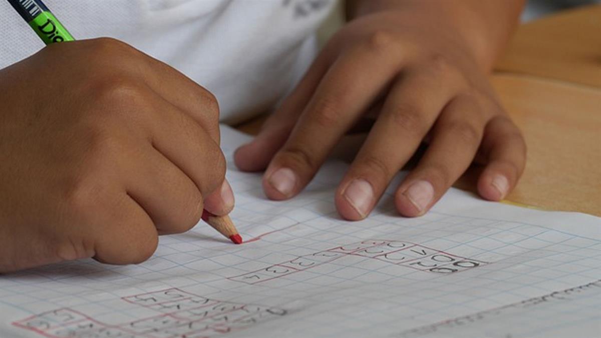 El Gobierno regional añade las pruebas para 6º de Primaria y 4º de la ESO a las que ya se realizan en los cursos intermedios de ambas etapas