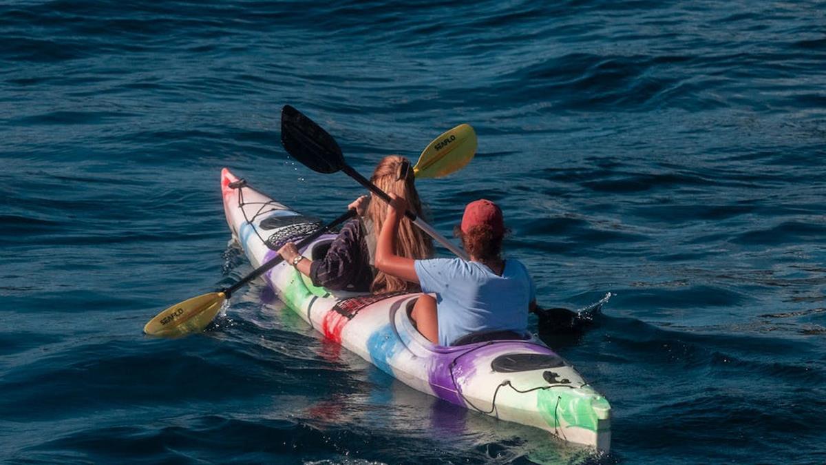 Los participantes han podido practicar piragüismo, rappel o senderimo