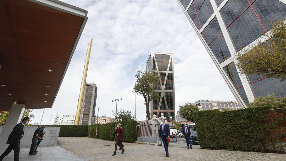 La Comunidad de Madrid reúne imágenes de las grandes obras civiles que modernizaron la región con motivo del 170 aniversario de Canal de Isabel II