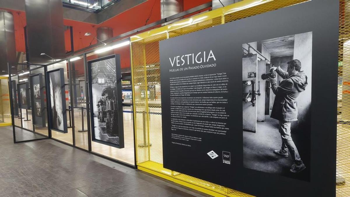 Una exposición fotográfica recoge imágenes que retratan la identidad del suburbano madrileño