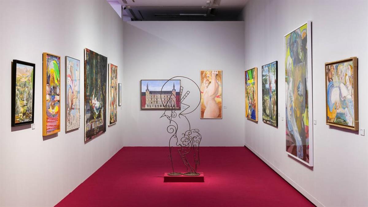 La exposición toma como referencia la obra de Ouka Leele y otros artistas
