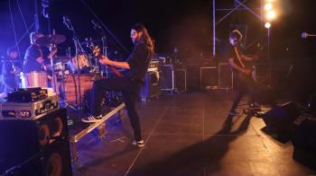 El recorrido pasa por grupos, salas míticas, conciertos y festivales