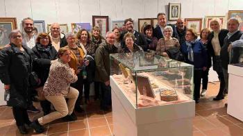 El Grupo Soy Pinteñ@ exponen trabajos de artesanía y manualidades en una muestra que se inaugura el 9 de enero