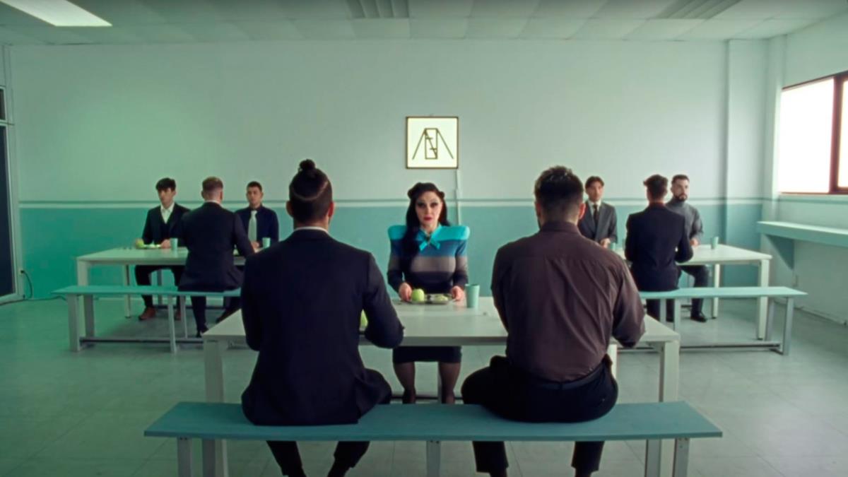 Nuevo trabajo de su carrera, tan curiosa como fascinante