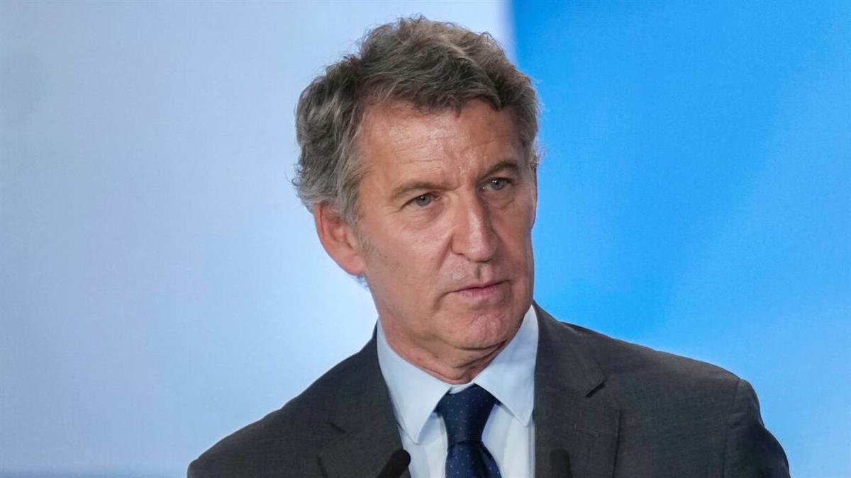 El líder de la oposición no acepta “ninguna lección” del Gobierno de Pedro Sánchez