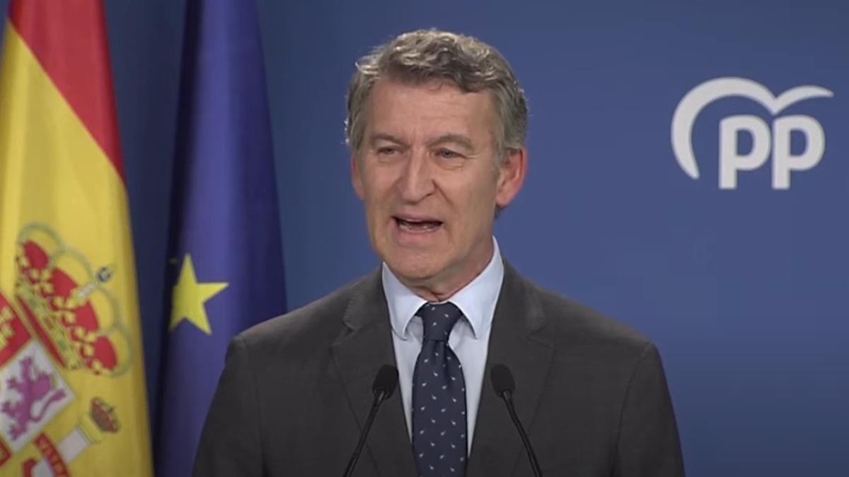 El líder del Partido Popular duda que el presidente no conociera las presuntas maniobras de Santos Cerdán