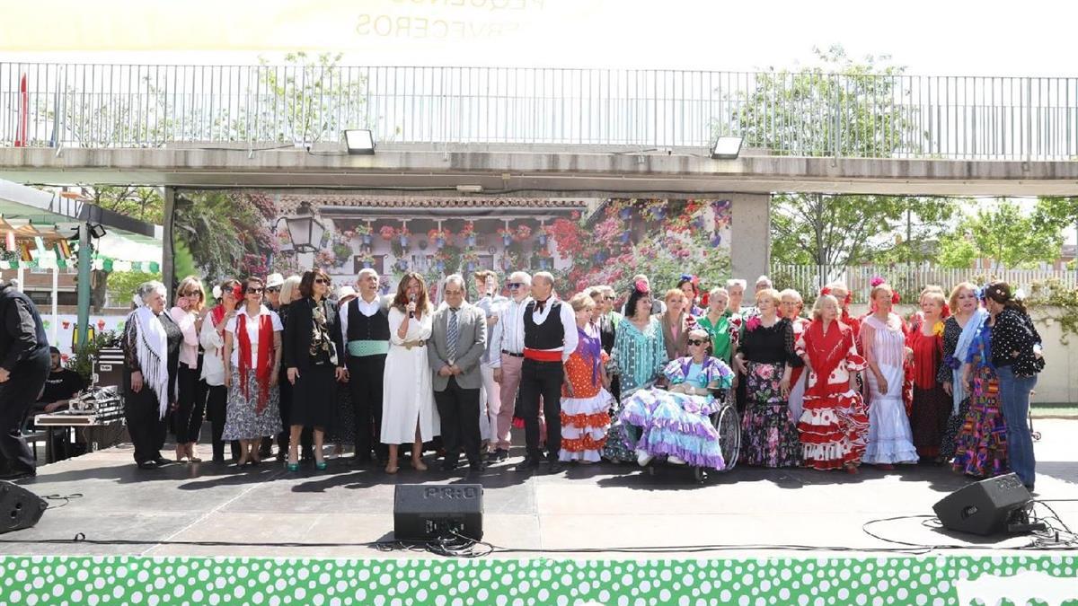 Habrá música, baile y hasta una paella popular para los asistentes