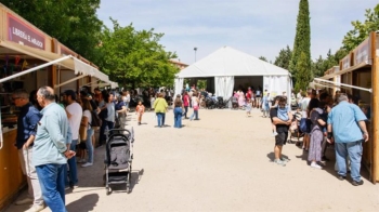 Habrá también cuentacuentos, firmas de ejemplares y otras actividades