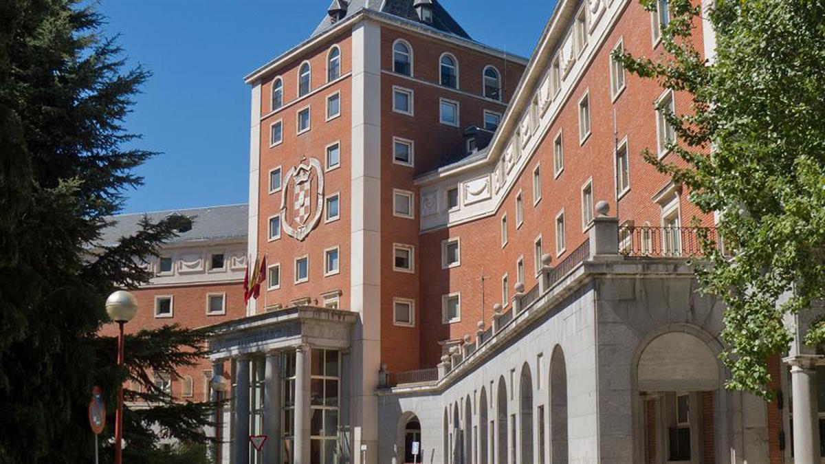 La feria estará dividida en tres espacios, en dos de ellos los productores madrileños darán a conocer a los universitarios productos ecológicos, de temporada y proximidad