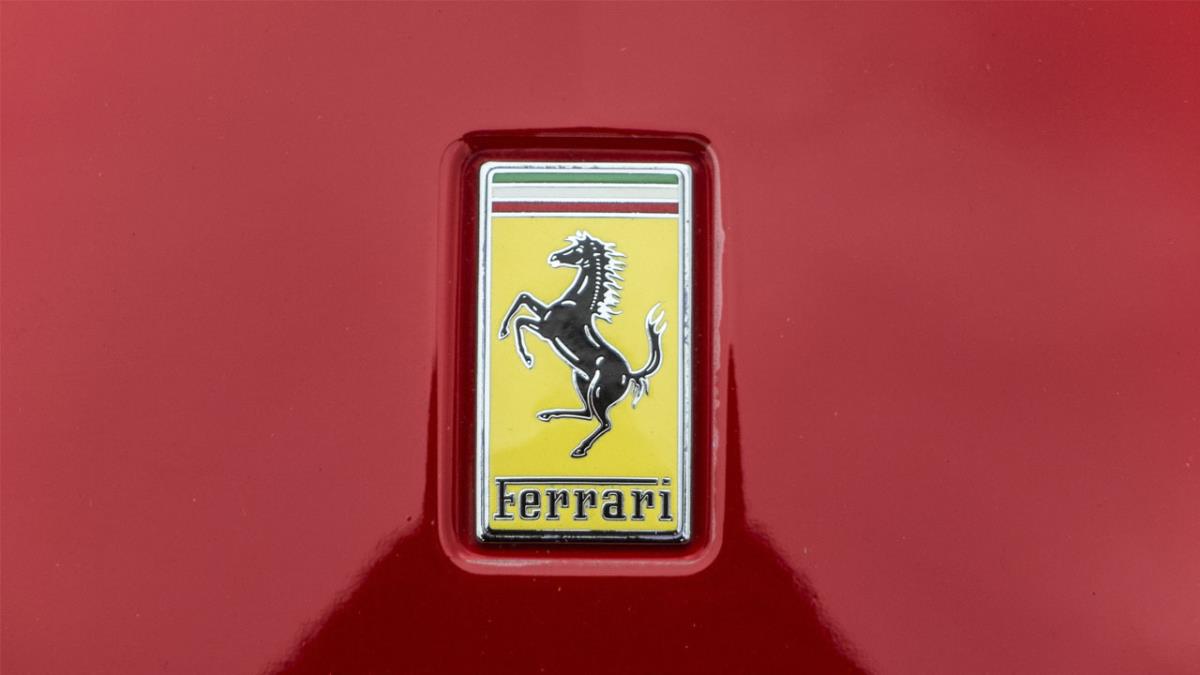 La marca presenta el primer desfile dentro de su propia fábrica de coches