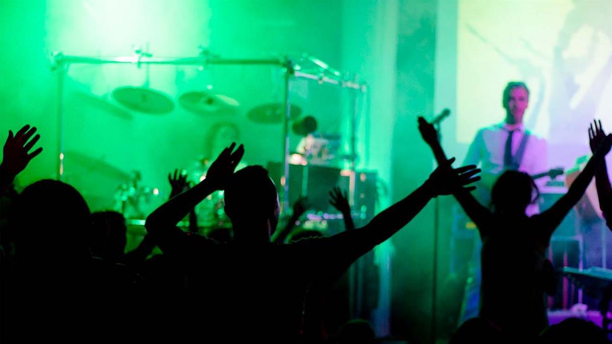 Los alumnos y alumnas del IES Atenea de Sanse, se suben al escenario una nueva vez este año