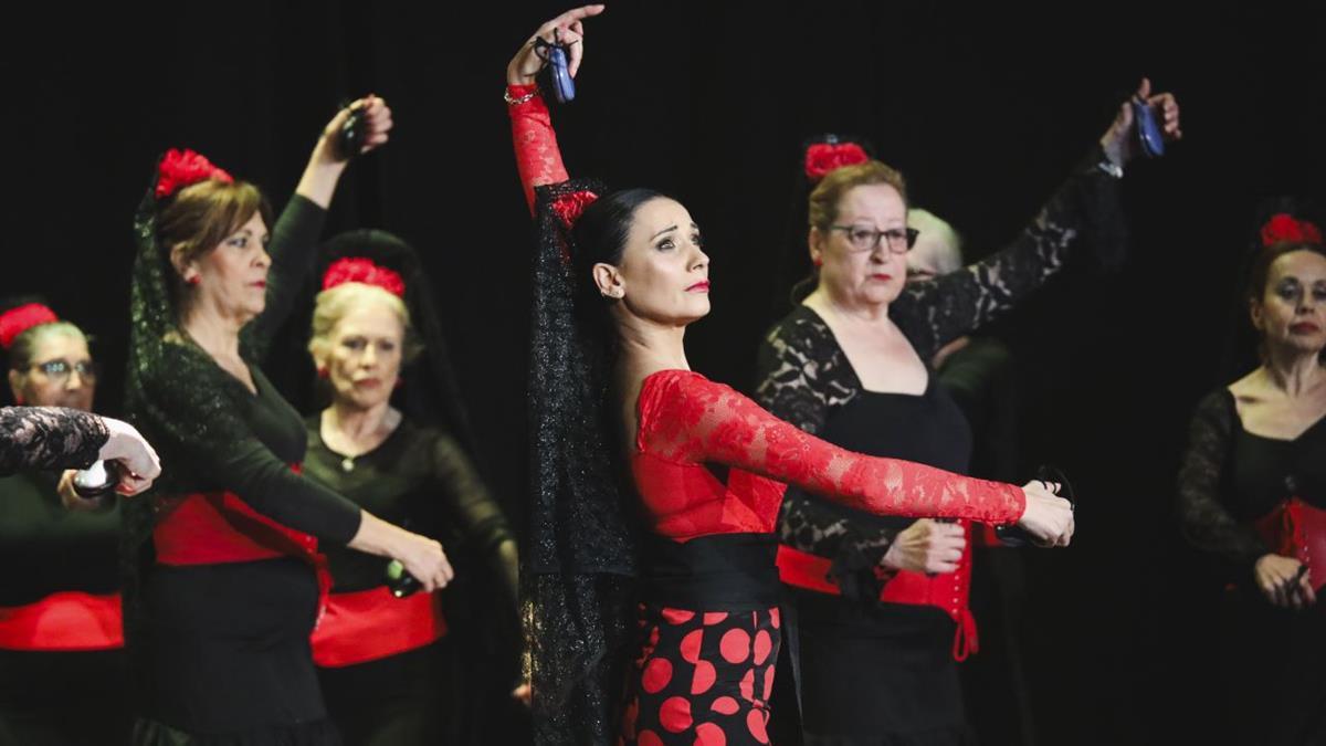 La iniciativa da soporte a mujeres y a familias en situación de vulnerabilidad